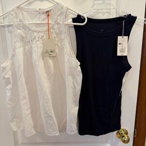 SET! Ladies Medium NWT Tank Tops- Knox Rose Lacy White + A New Day Navy